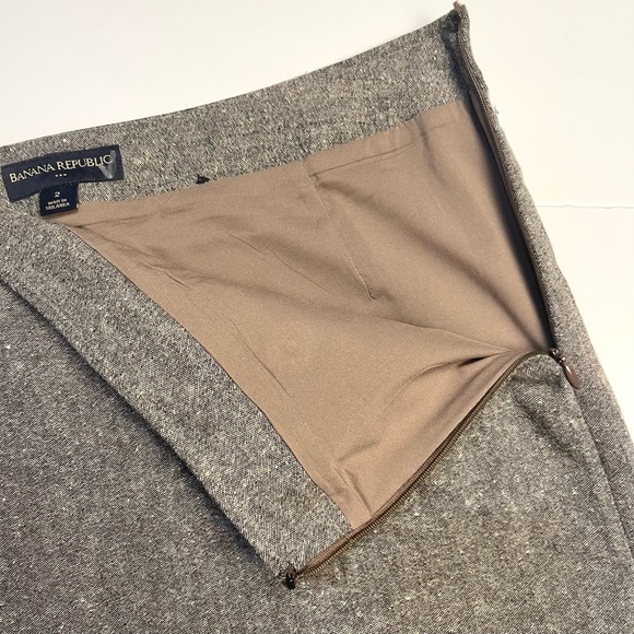 Banana Republic Skirt Grey size 2 - Picture 4 of 7